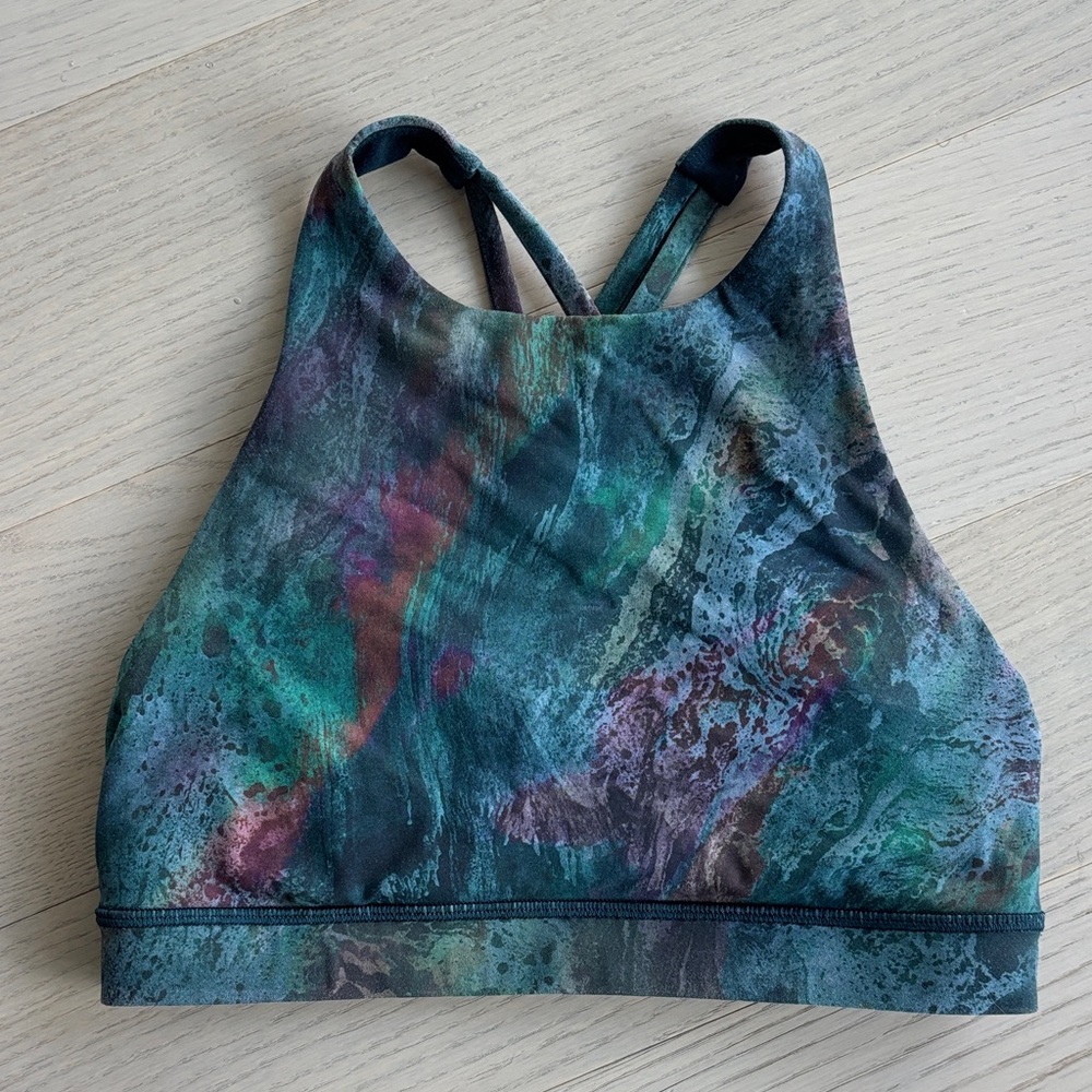 Lululemon high neck strappy sports bra 6